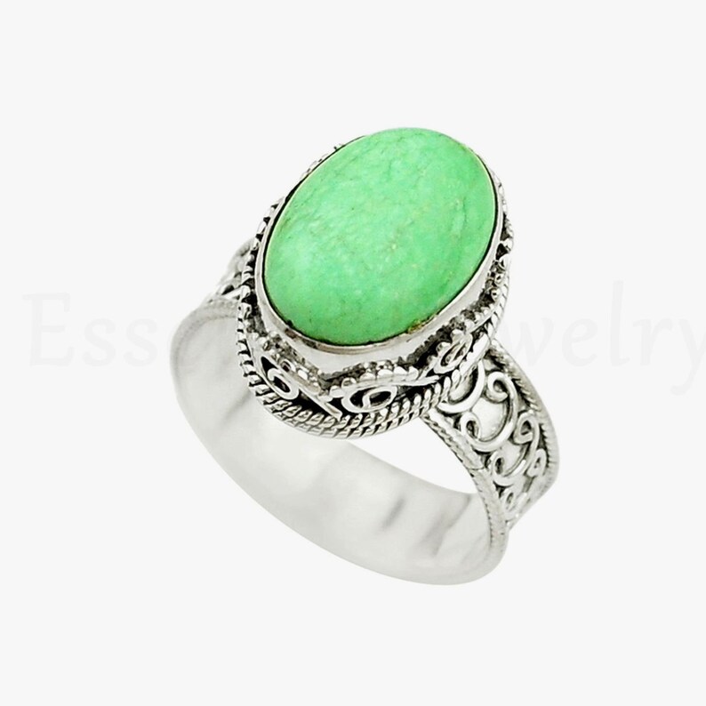 Cabochon Gemstone Handmade Ring Silver Bezel Designer Ring Gift For Mom Sis Vintage Design Ring Variscite Gemstone Ring Oval Gemstone