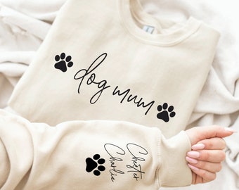 Personalised Dog Mum Sweatshirt: Custom Pet Name Jumper