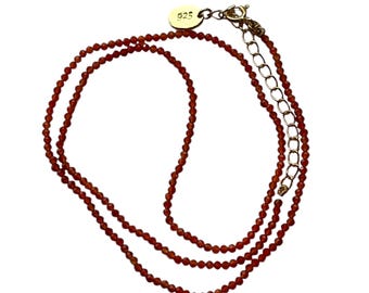 Collana di perline di corniola
