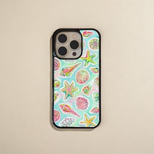 Custodia per iPhone con conchiglie e stelle marine pastello, cover per telefono con motivo a conchiglie colorate, arte marinara dipinta a mano, custodia per telefono estetica, PF79