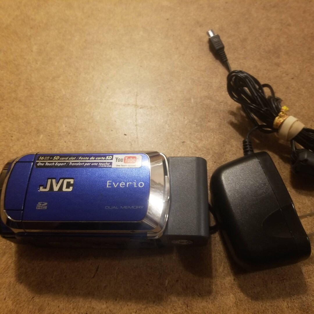 JVC Everio 16GB SD GZMS130AU Camcorder Etsy