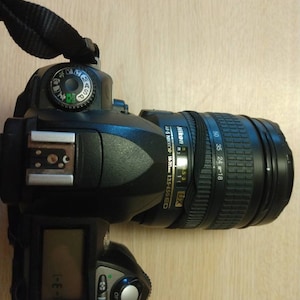 Nikon D70 Digital Camera With Lens image 2