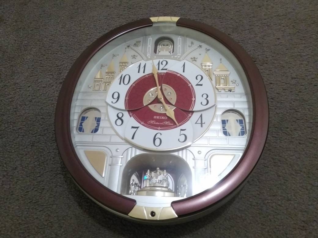 Seiko Beatles Melodies in Motion Clock - Etsy New Zealand
