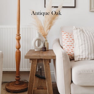 Petite table d'appoint rustique Table de chevet en bois de récupération Tabouret en bois The Splay Antique Oak