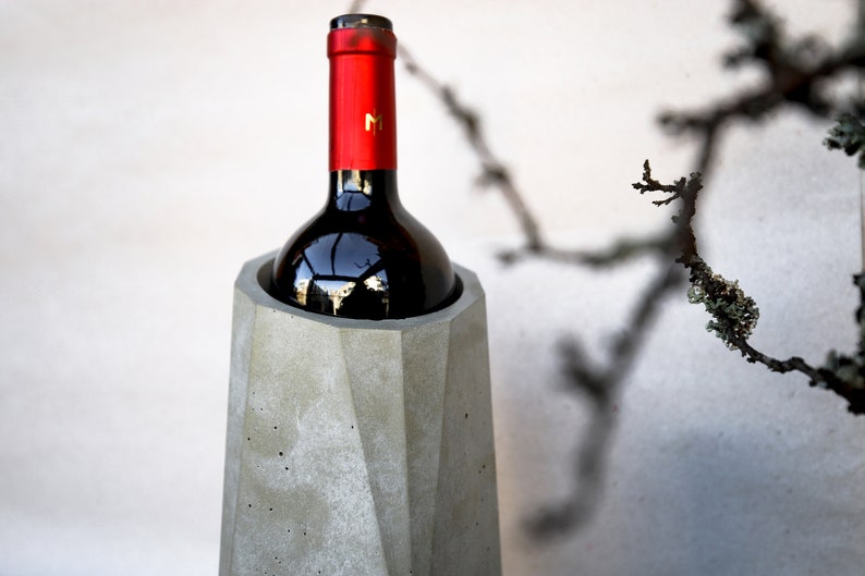 Concrete Wine Cooler, Elegant Geometric Wine Bottle Chiller, Unique Artisan Wine Accessories, Sophisticated Wine Centerpice, 画像 6