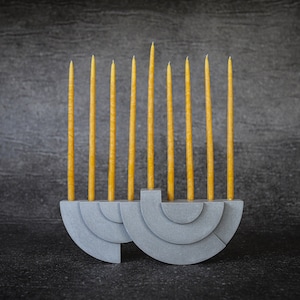 Menorah de Hanoucca, décoration d&#39;intérieur juive moderne, Hanoucca artisanale, menorah en béton abstraite, menorah de Hanoucca, décoration d&#39;intérieur judaïque moderne