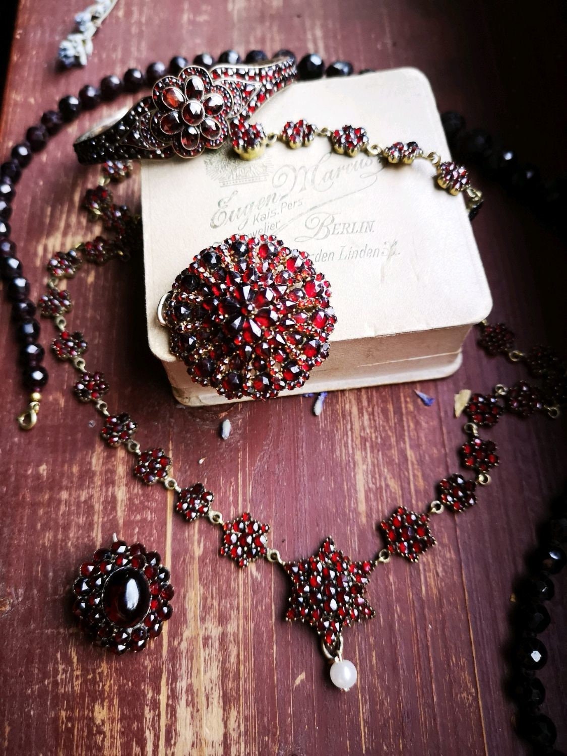 Antique Victorian 8K Gold Bohemian Garnet Rose Cut Stone Necklace | eBay
