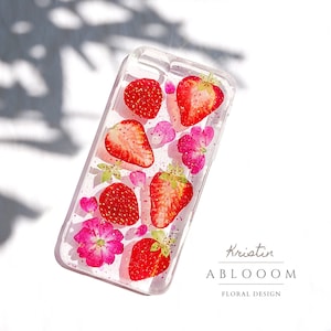 Pressed flower Strawberry phone case for iphone se 8 x xr 11 12 13 14 15 pro max case, Samsung Galaxy S22 S23 fe Google Pixel 6 7 8 pro case