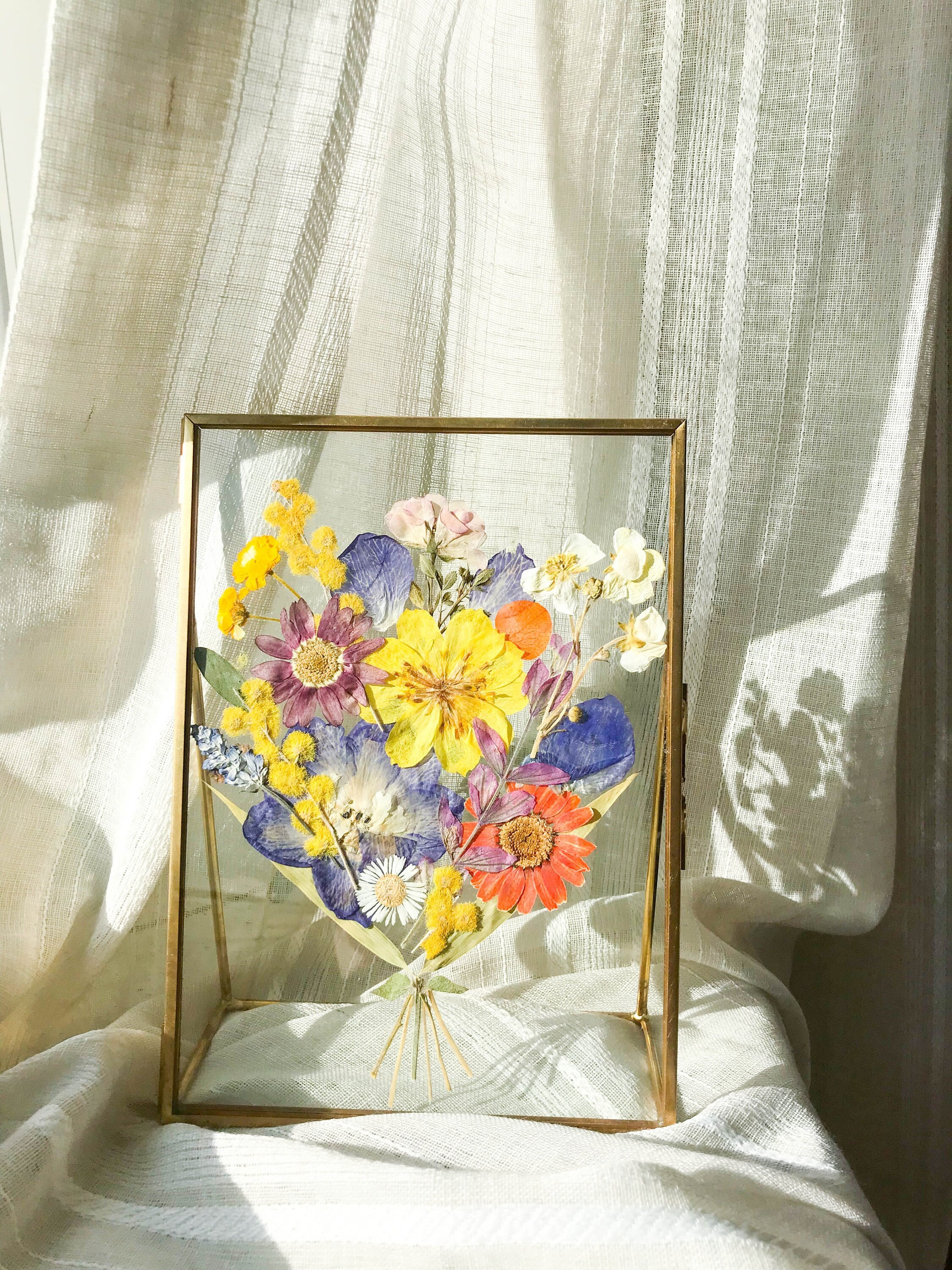 Dried Pressed Flowers Suncatcher Craft - In The Playroom