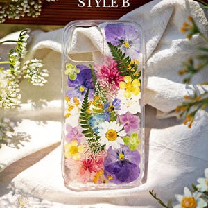 Perfect as a thoughtful flower gift for her, these unique phone cases make an ideal choice for birthdays, anniversaries, or any special occasion. They combine style, sustainability, and functionality, ensuring your phone remains safe while making a lasting impression.