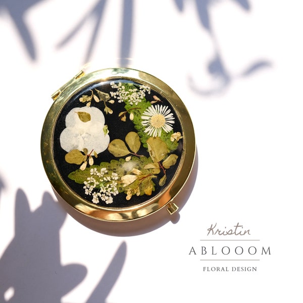 Fleur pressée à la main, miroir compact, cadeau de demoiselle d'honneur, vraie fleur, faveur de mariage, marguerite, feuilles vertes, artisanat, cadeau de Noël cosmétique