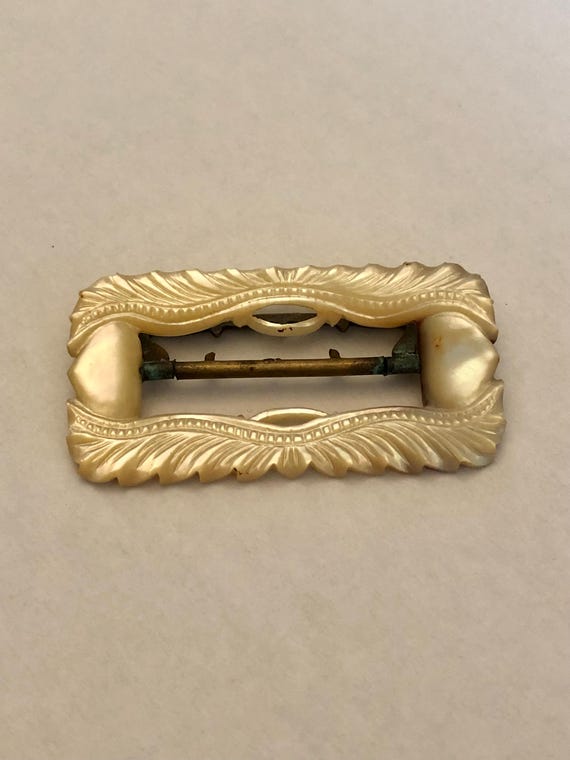Antique Mother of Pearl MOP Belt Buckle Le Tréport Normandy  display picture 2