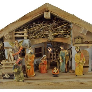 Wonderful handcrafted Neunhof Christmas nativity scene including 12 pieces. Set of figures K 650-9, dimensions: approx. 58 x 20 x 24 cm figures 9.5 cm image 2