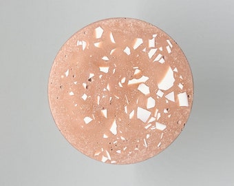 Wall hook in eco-responsible resin, peach color with white terrazzo effect