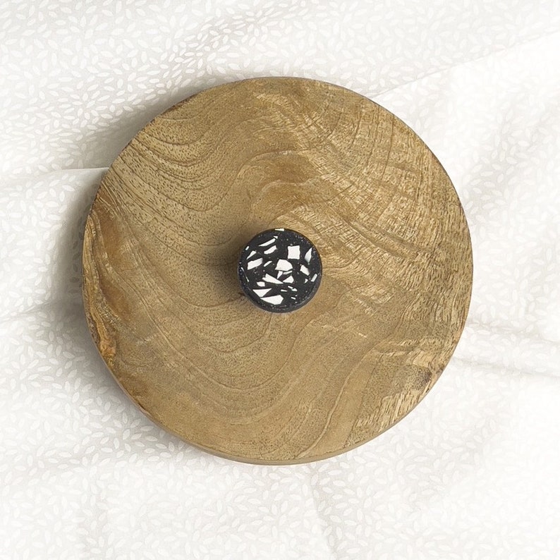 Furniture knob in eco-responsible resin, black color with white terrazzo effect image 4
