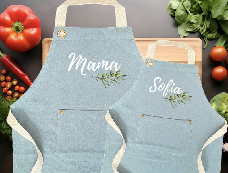 Personalized Linen Apron with Branch Olive, Custom Name Cooking Apron Pockets Adult Kid Apron, Baking, Painting Apron, House warming Gift zdjęcie 3