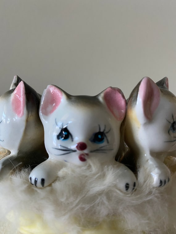Vintage Kittens in a Basket With Fur Lining Figurine