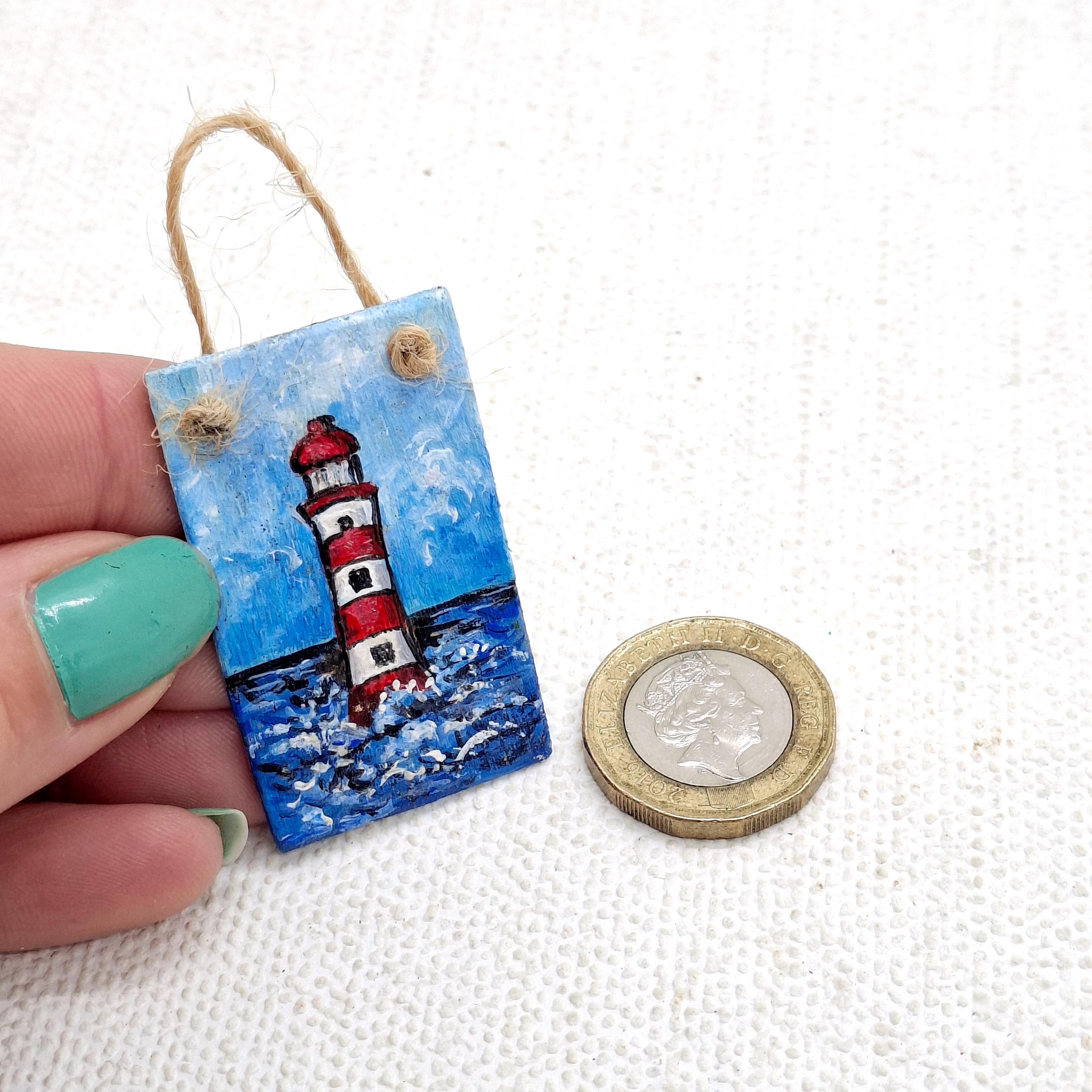 手描きのミニチュア灯台アート、12スケールのドールハウス装飾 - Etsy 日本