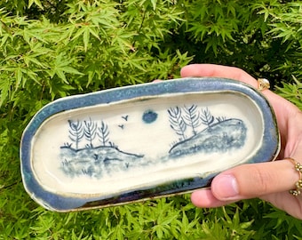 Watercolor Landscape ring Dish, Handmade, Trinket Dish, Black and White Pottery, Trinket Dish, Paint palette,Ceramic Paint Palette, Gifts