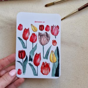Hoja de pegatinas de tulipanes florales de acuarela A6, pegatinas brillantes de flores para diarios, planificadores y álbumes de recortes, troqueladas, hechas a mano y ecológicas.