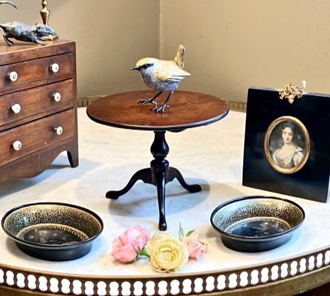 The Earl Bought an Antique Miniature Apprentice Piece Table for the ...