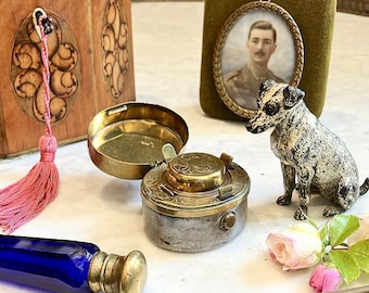 Wickham,l've lost my Antique Brass Traveling Inkwell thanks to your Swizzel,What's in it?Everything Bingley,but the kitchen sink,he replied