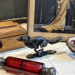 Feeling foxy?Mr Wickham laughed when the Italian Heiress handed him the Solid Bronze Running Fox Sculpture saying,From one Vixen to another!