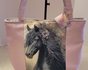 pelican tote