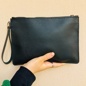 Leather Clutch, Leather Wristlet Wallet, Unisex Leather Clutch, Black Leather Wristlet Clutch for Women for Men, Custom Dimensions Available