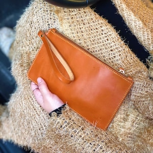 Bolsa de couro personalizada com alça de pulso, bolsa de noite chique com gravação personalizada, bolsa de pulso fina para uso diário, presente de dia dos pais