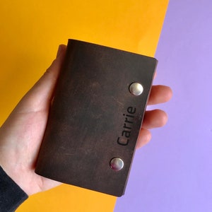 6 ganchos de fivela pendurados com compartimentos para cartões, estojo fino de couro para chaveiros, porta-chaves personalizado com cartões, carteira com vários chaveiros