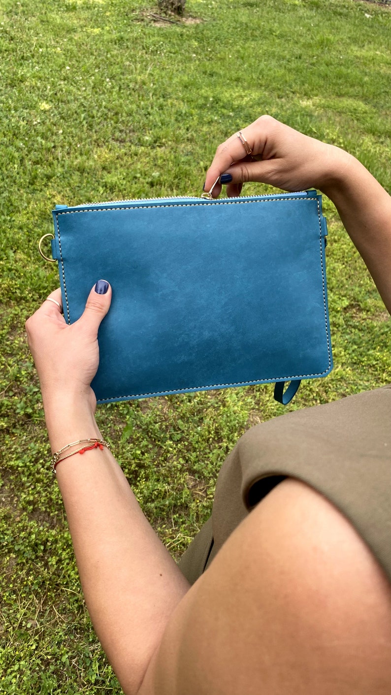 wristlet clutch. handbag