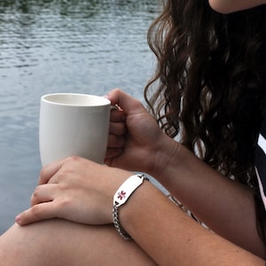Pulsera de identificación de alerta médica - Tarjeta de billetera de identificación médica gratuita, Grabado y envío - Vendedor de EE. UU. - Diabético, penicilina, epilepsia, asma, paciente cardíaco