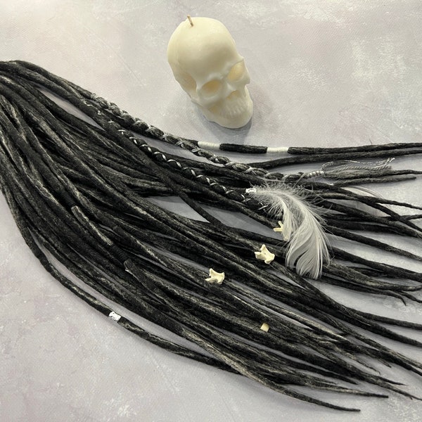 Mezcla de lana Dreadlocks, mármol, negro + blanco + gris, pimienta gris y cuentas de hilo de plata vendaje de sal huesos boho estilo vikingo