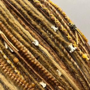 Dreadlocks-Set im natürlichen Look, Mischung aus Strukturen + Drehungen Fischschwanzzöpfen Schattierungen natürlichen rotblonden goldblonden