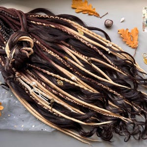 Weiche Woll-Dreadlocks im Ombré-Stil, Boho-Zöpfe mit Locken, 60 cm (24 Zoll), braun-blondes Merinohaar
