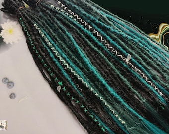 Ombre Black to Forest Green Dreads, Synthetic Hair (Loose Ends, Beaded)