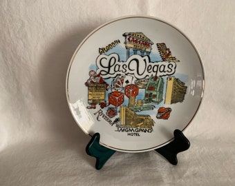 1970’s Las Vegas souvenir decorative, hand painted plate with 8 casinos