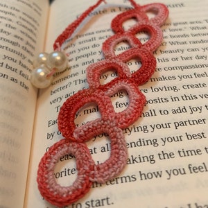 Round Lace Bookmark Crochet Pattern, Handmade Book Readers Gift, Beginner, Instant Download PDF with Photos in US & UK term by Knotty.Yarn