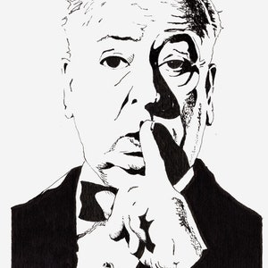 以下が含まれることがあります： アルフレッド・ヒッチコックの白黒イラスト。指を唇に当てて「シーッ」のジェスチャーをしている。スーツと蝶ネクタイを着用。アーティストのサインが右下にあります。