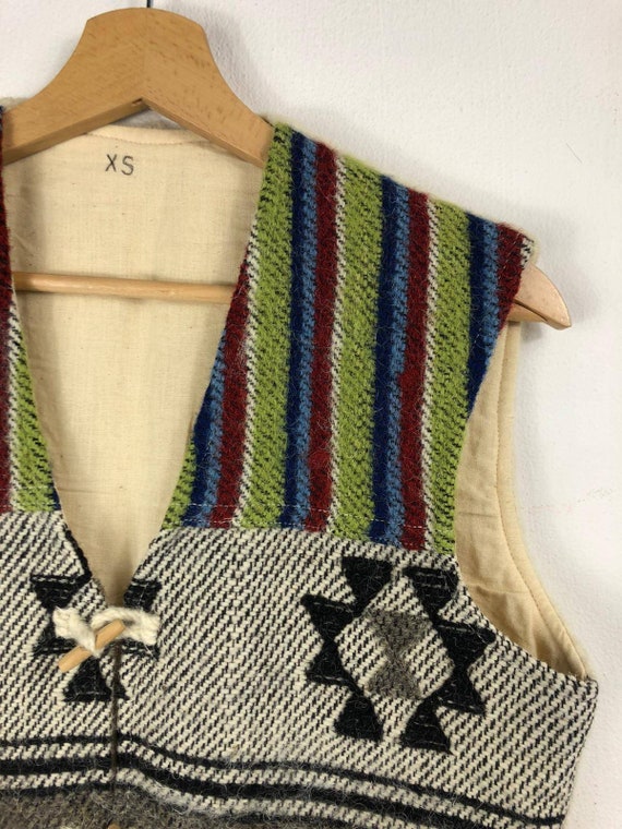 XS-S Vintage Handmade Vest, Navajo Patterns Wood … - image 4