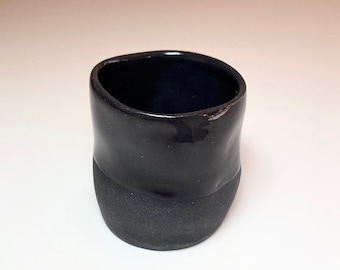 Black porcelain espresso mug / handmade / coffee / mug / ceramic / gift / hand-turned and shaped / table culture