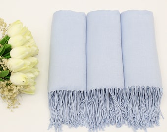 Sciarpa in pashmina azzurra per matrimonio, scialle personalizzato per damigella d'onore, bomboniere per addio al nubilato, bomboniere per gli invitati, scialle da matrimonio, regalo per gli ospiti