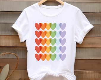 T-shirt coeur arc-en-ciel pour la fierté LGBTQ, chemise drapeau arc-en-ciel, t-shirt égalité, haut de célébration du mois de la fierté, chemise allié de la fierté, vêtements inclus
