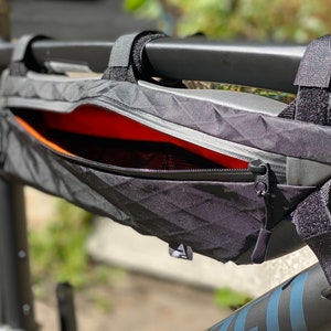 Custom frame bag with two parts image 5