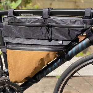 Custom frame bag with two parts image 1