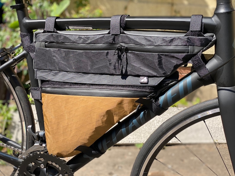 Custom frame bag with two parts image 1