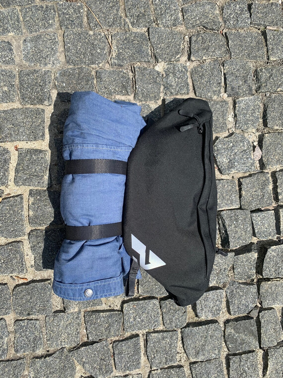 cycling hip pouch