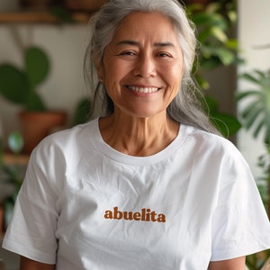 Abuelita-shirt Abuelita geschenken-shirt voor Abuelita, Abuelita T-shirt, aankondigingsshirt, zwangerschap onthullen aan oma, Mexicaanse oma cadeau