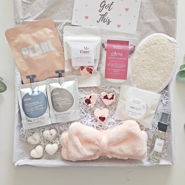 SPA RETREAT BOX Spa gift box for women, Birthday pamper hamper gift set for her, Bridesmaid Self care package, Bride to be,Hygge Cosy gifts